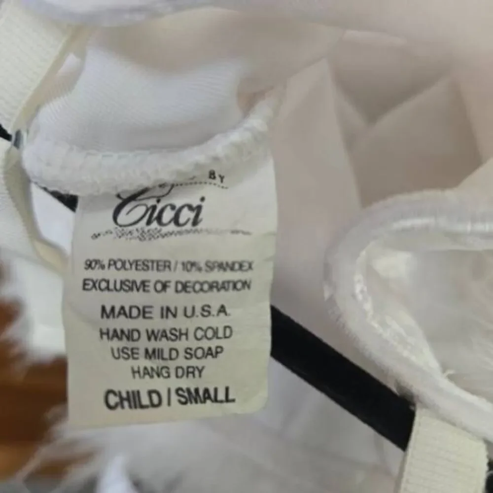 Cicci ballet dance costume leotard white bunny Child small crushed velvet tulle
